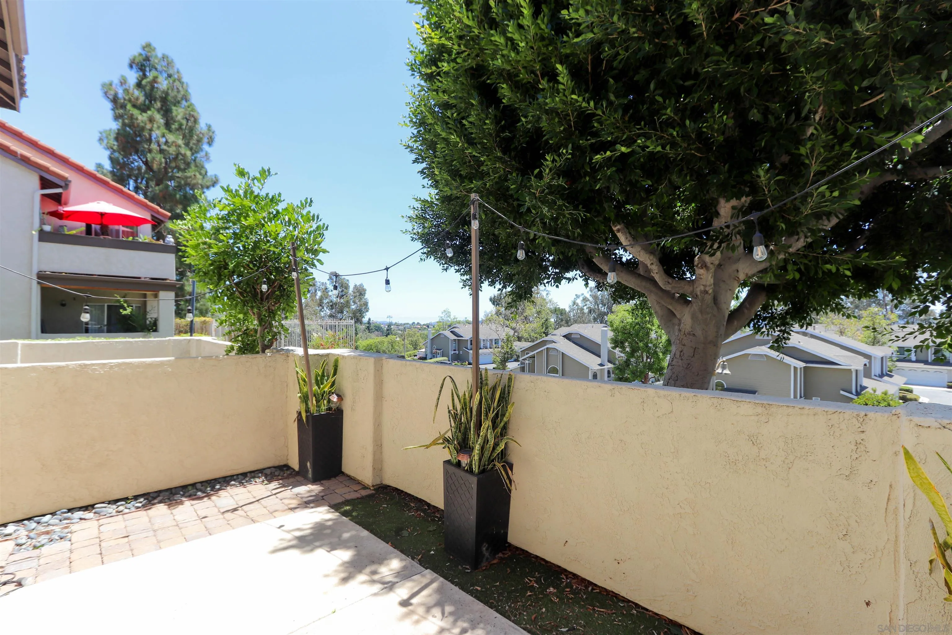 23391 La Crescenta Unit Unit B