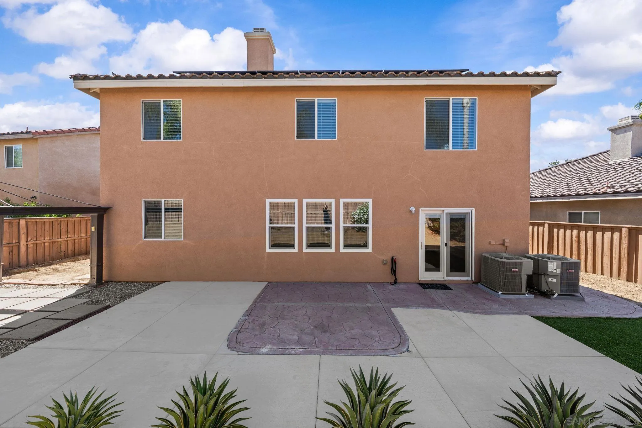 183 La Amistad Way