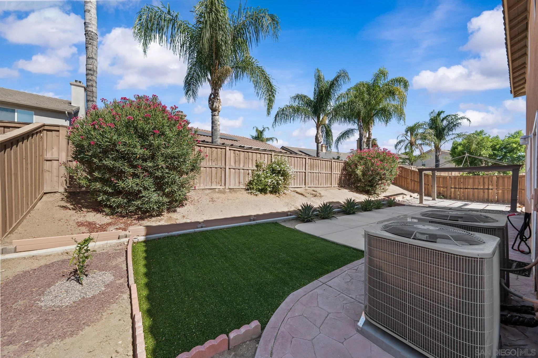 183 La Amistad Way