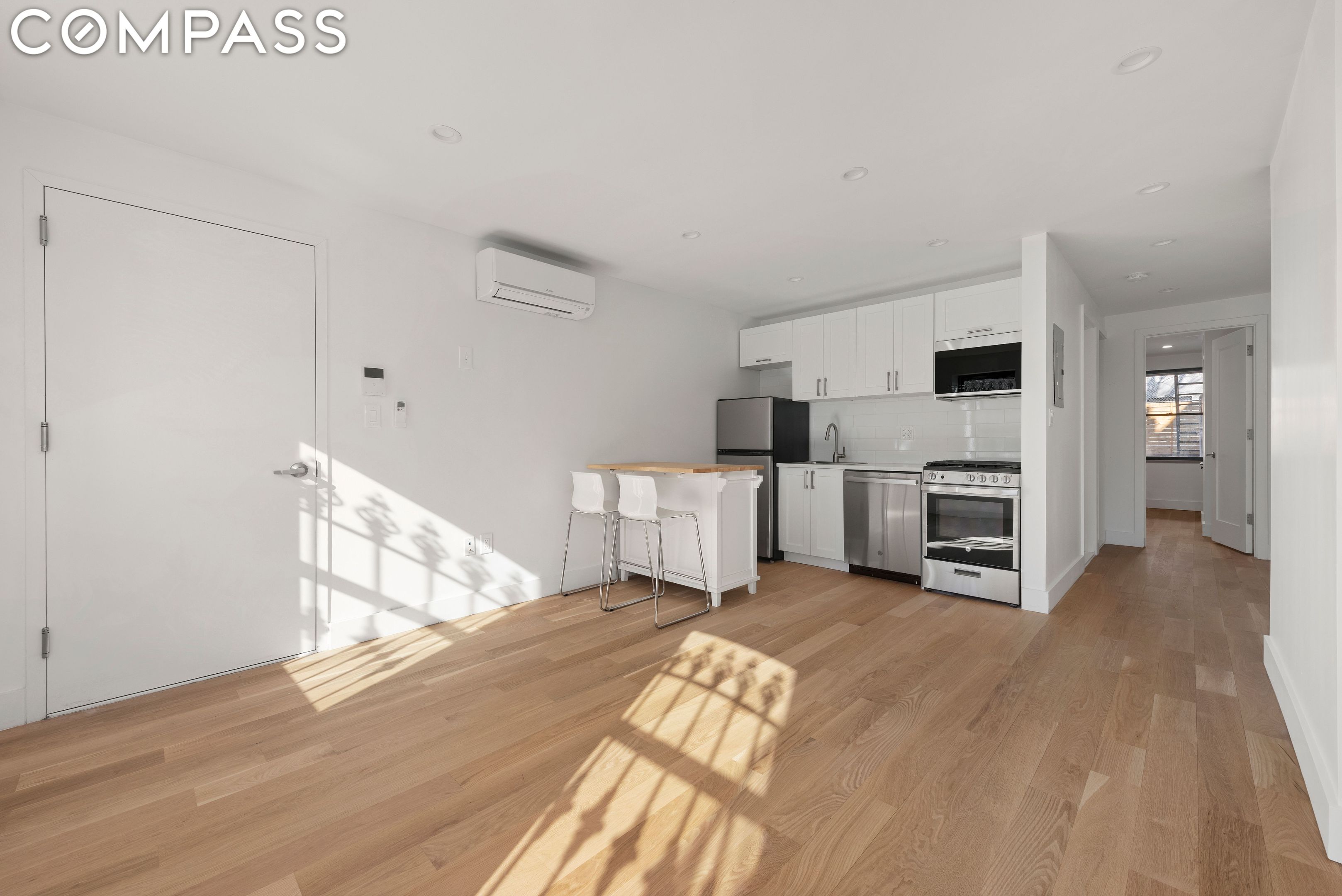 301 A Monroe Street 1