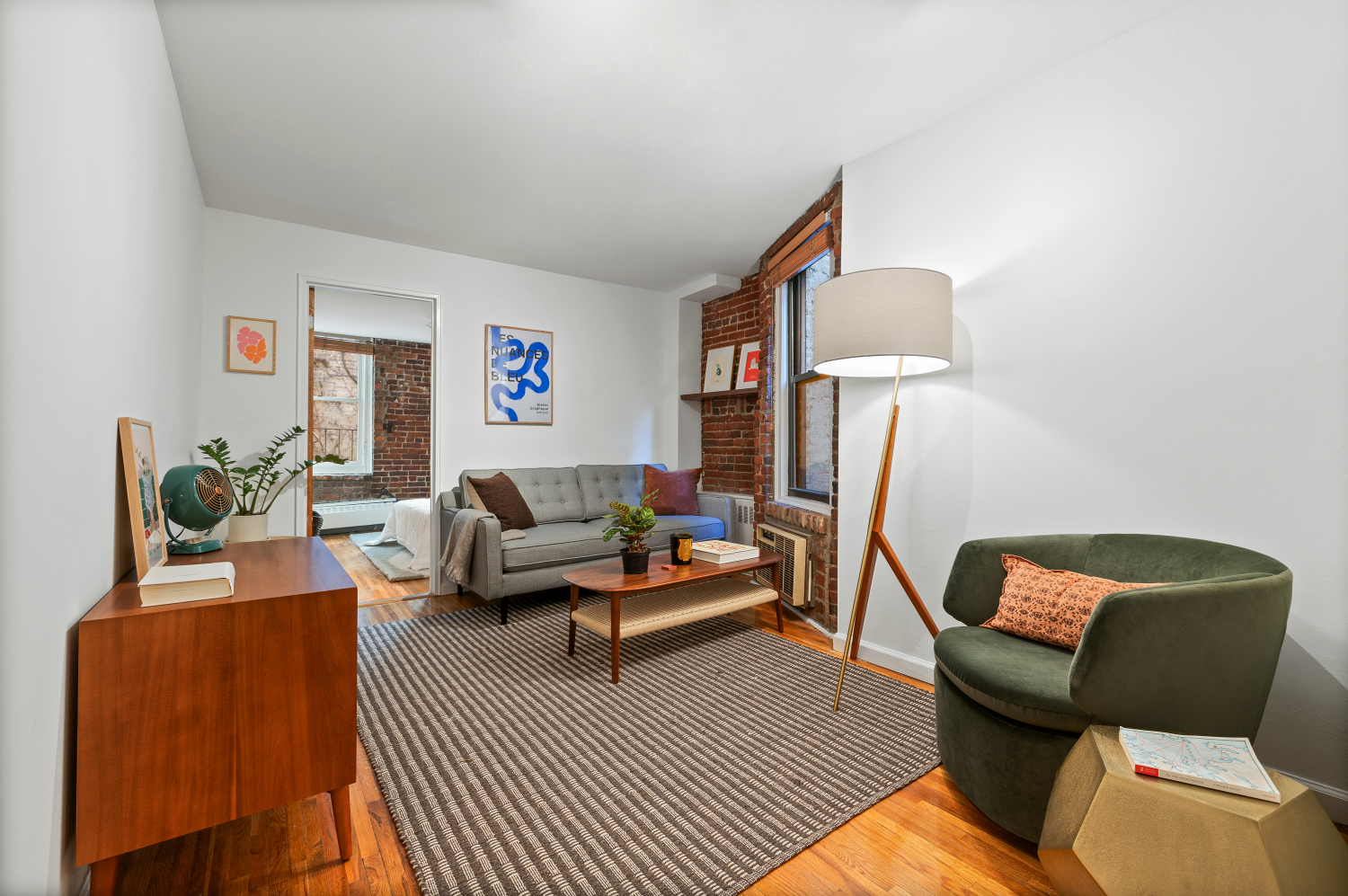 15 JONES Street 4D