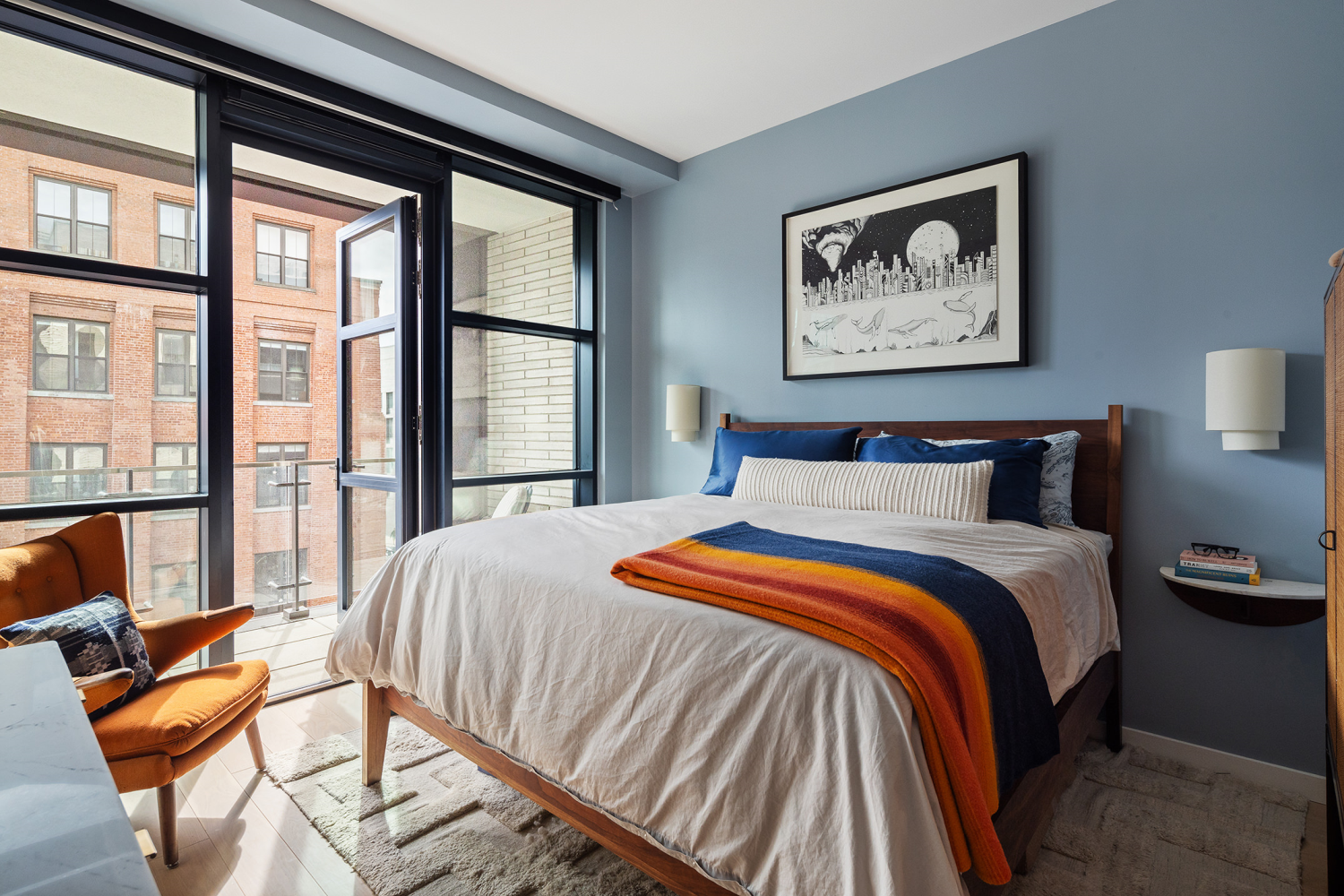215 N 10TH Street 4F