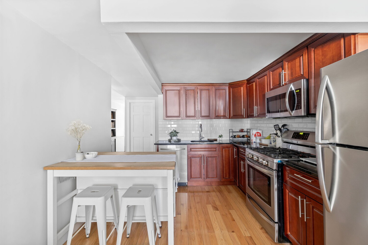 137A 22ND Street