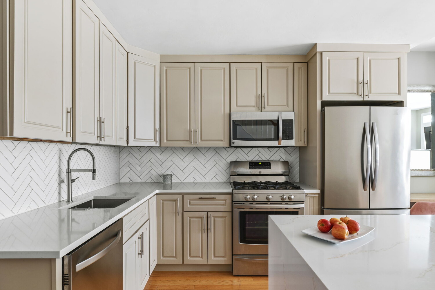 137A 22ND Street
