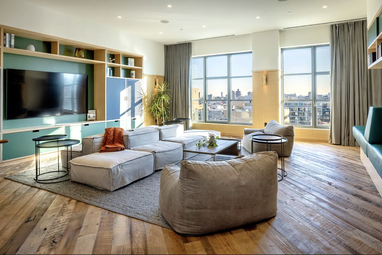 85 YORK Street 17A