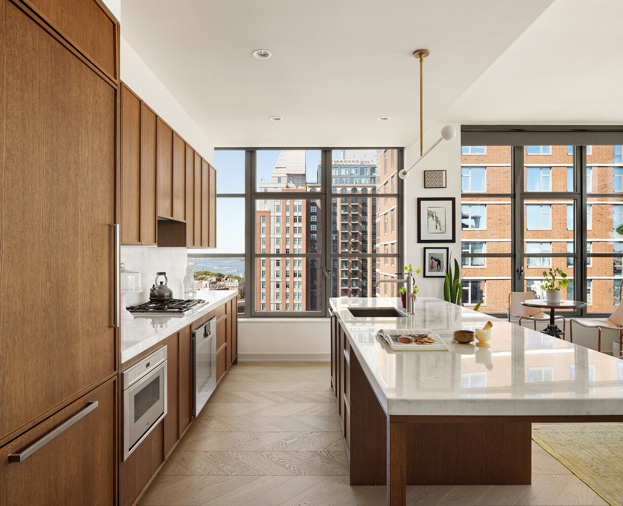 85 YORK Street 17A