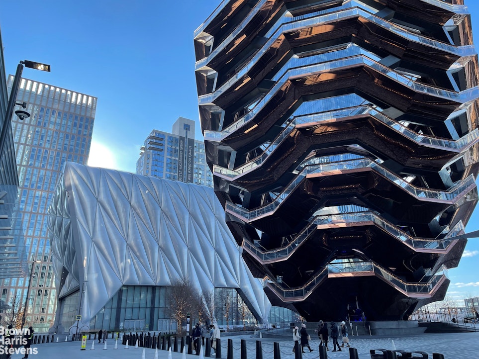 433 W 34TH Street 5M