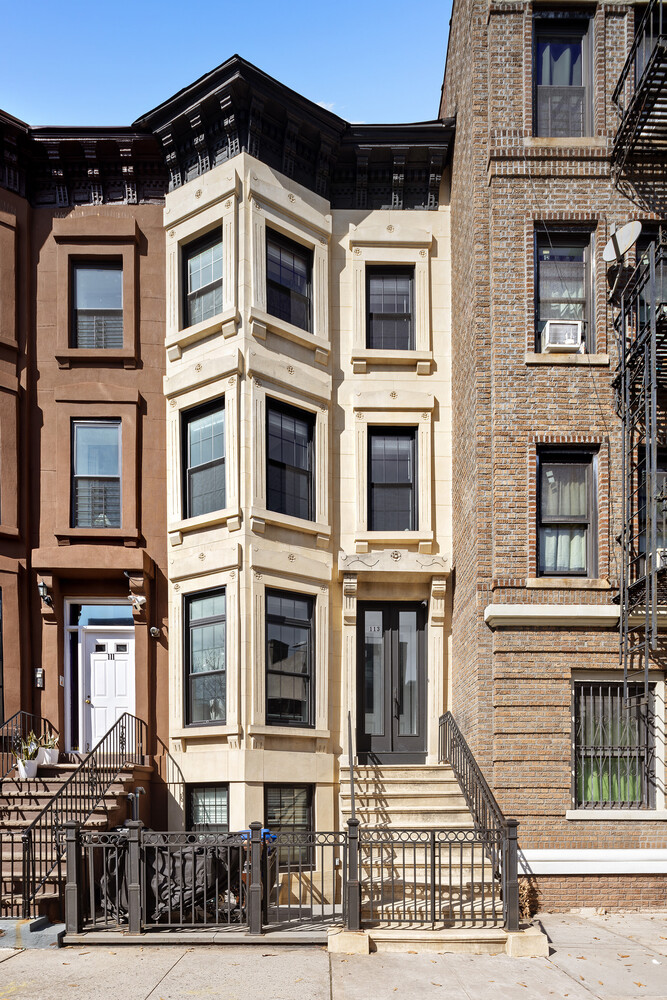 113 JEFFERSON Avenue