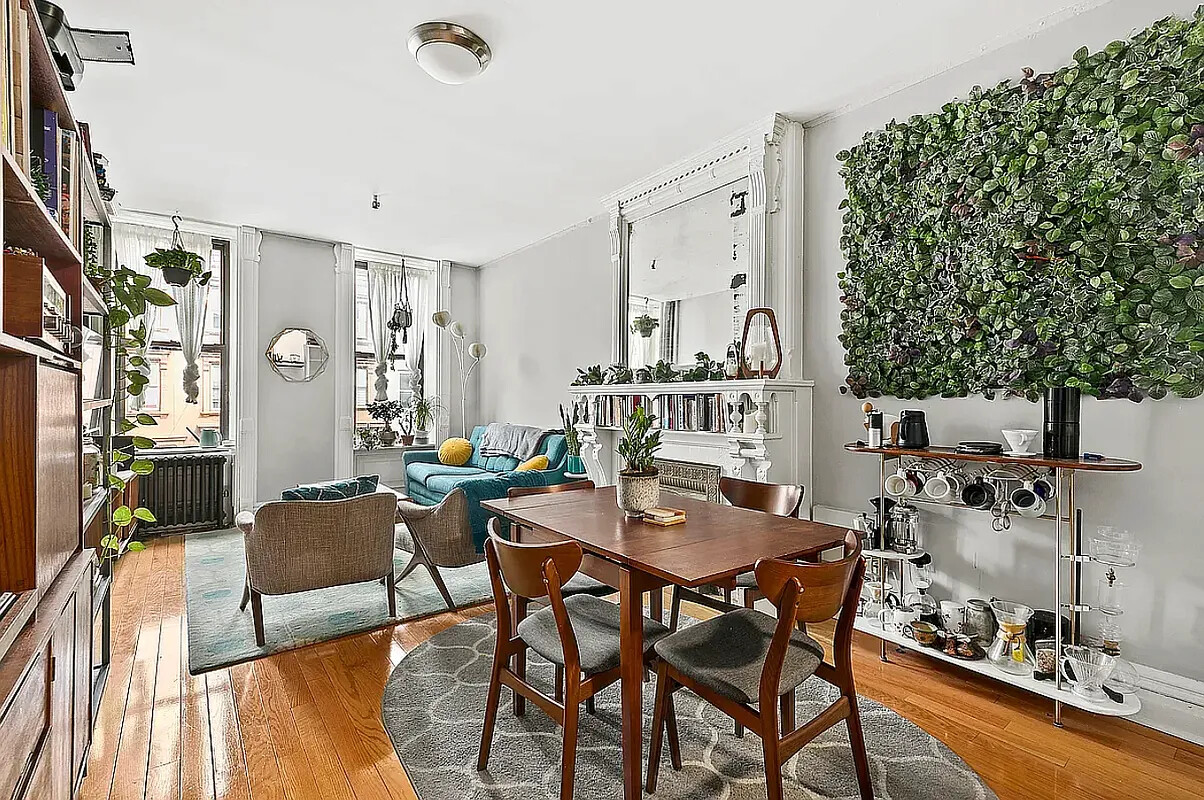 24 W 126TH Street