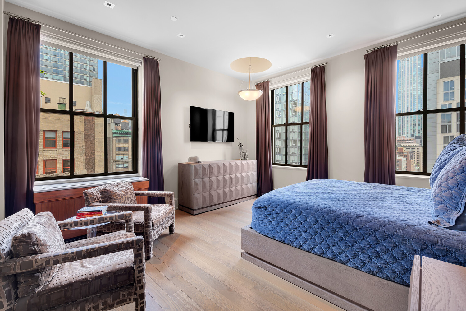 130 W 30TH Street 18A
