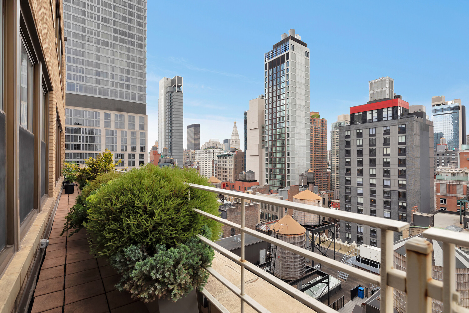 130 W 30TH Street 18A