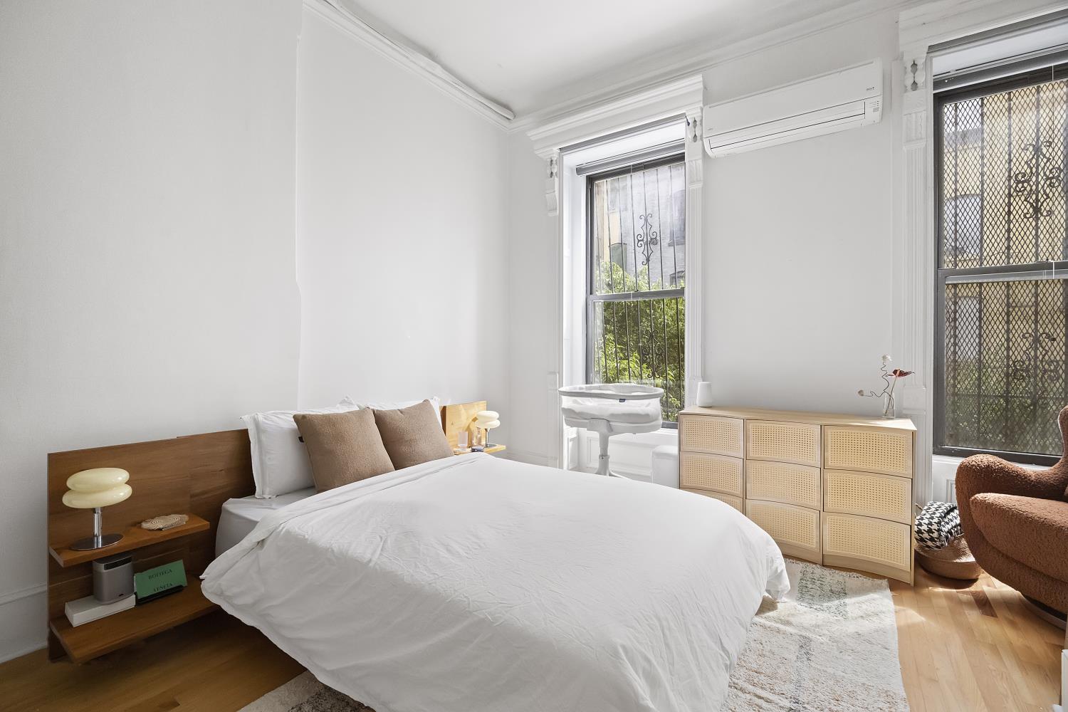 24 W 126TH Street