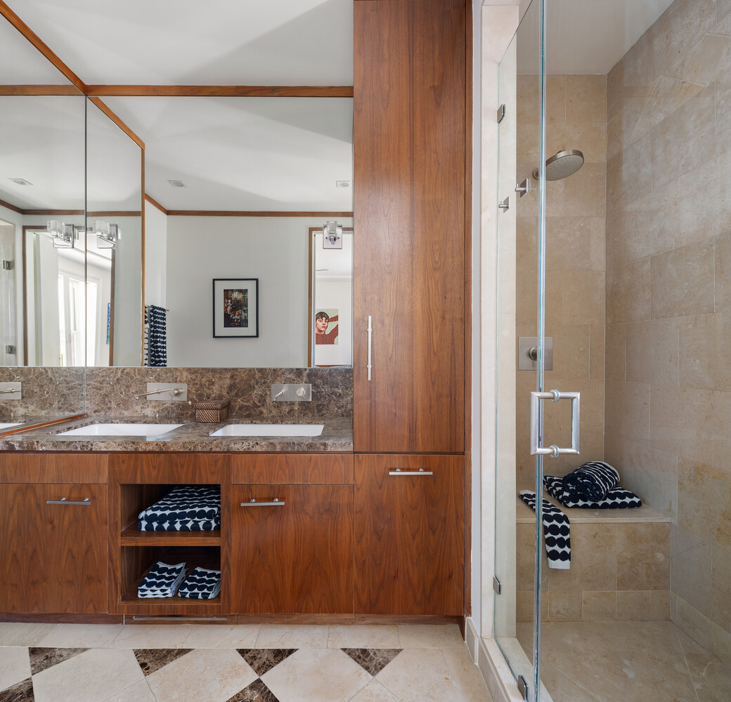 257 CENTRAL Park W 4C