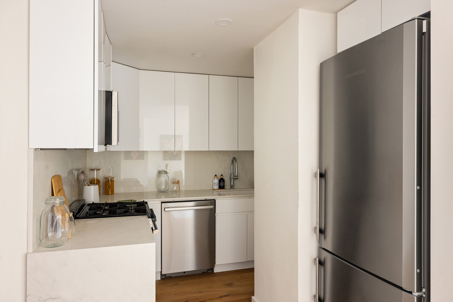 440 E 79TH Street 15D