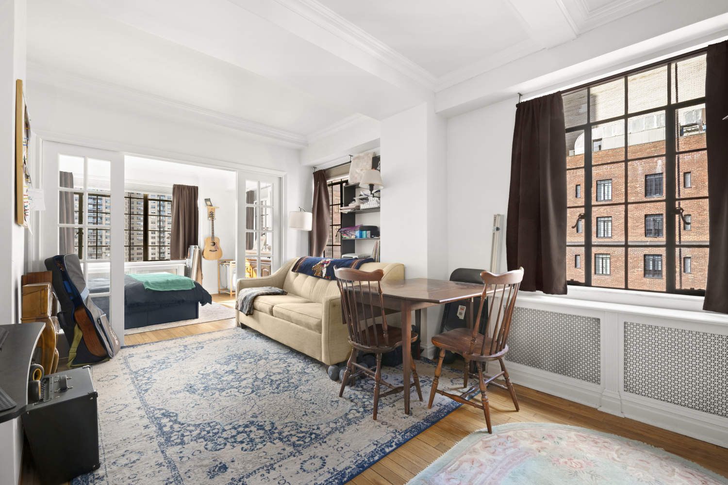 320 East 42nd Street 1510