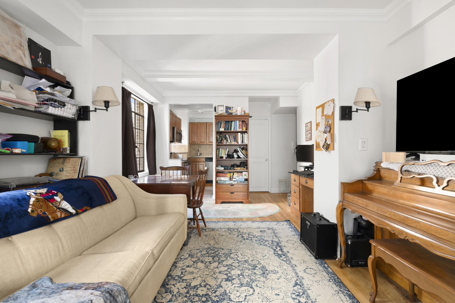 320 East 42nd Street 1510