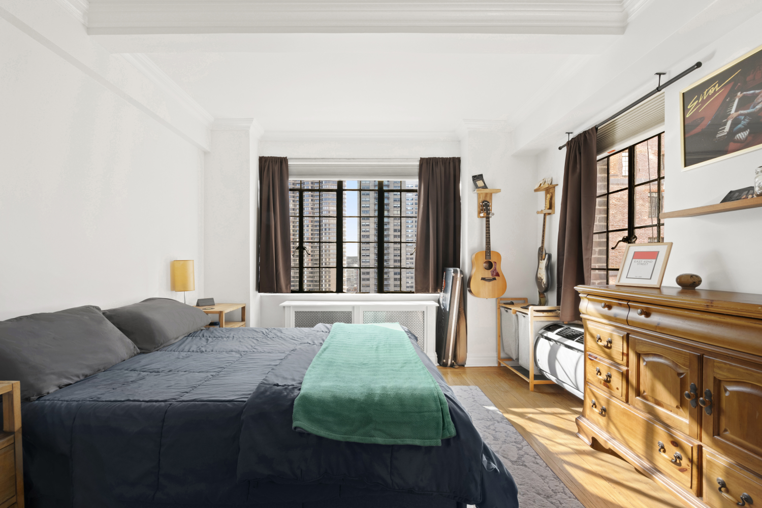 320 East 42nd Street 1510