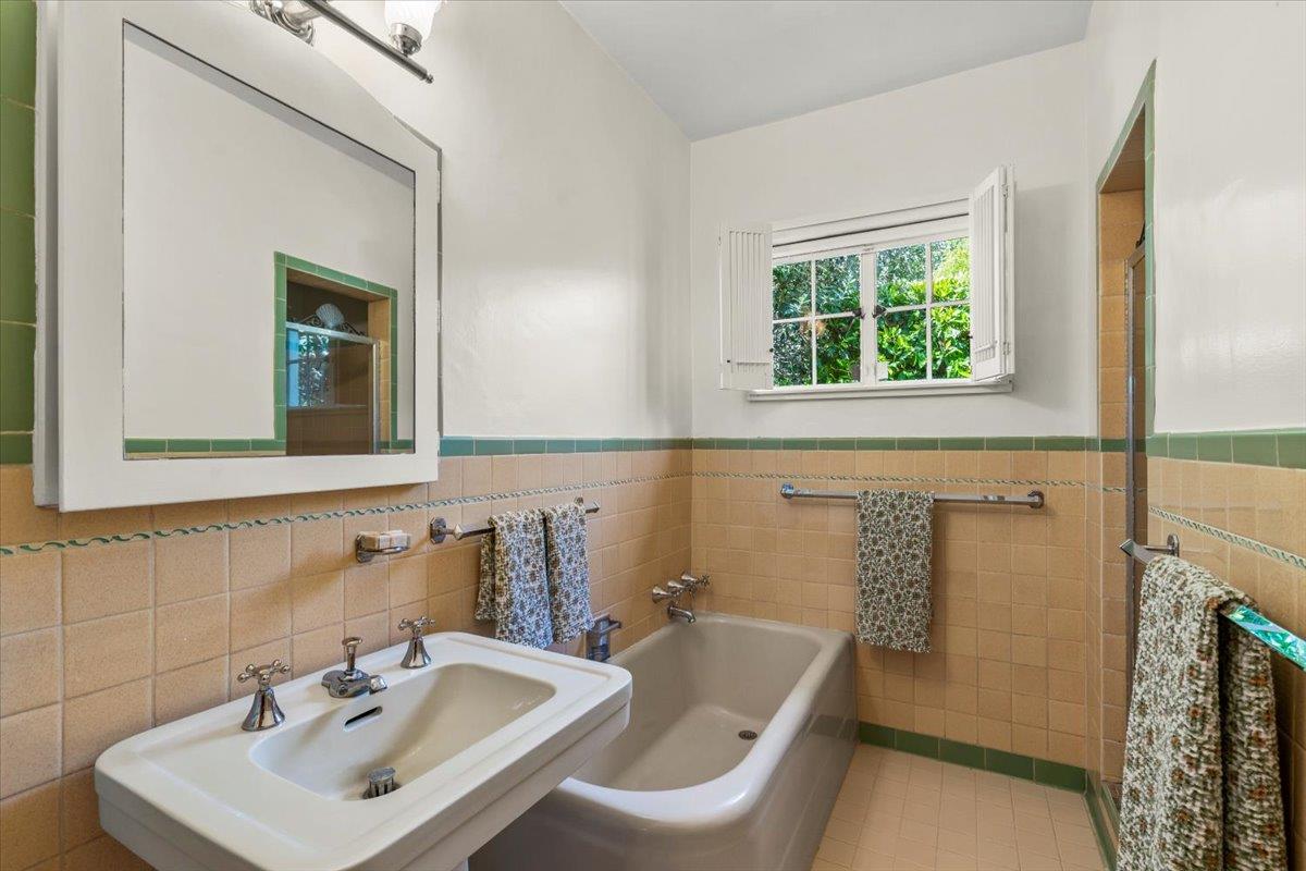 731 5th Street