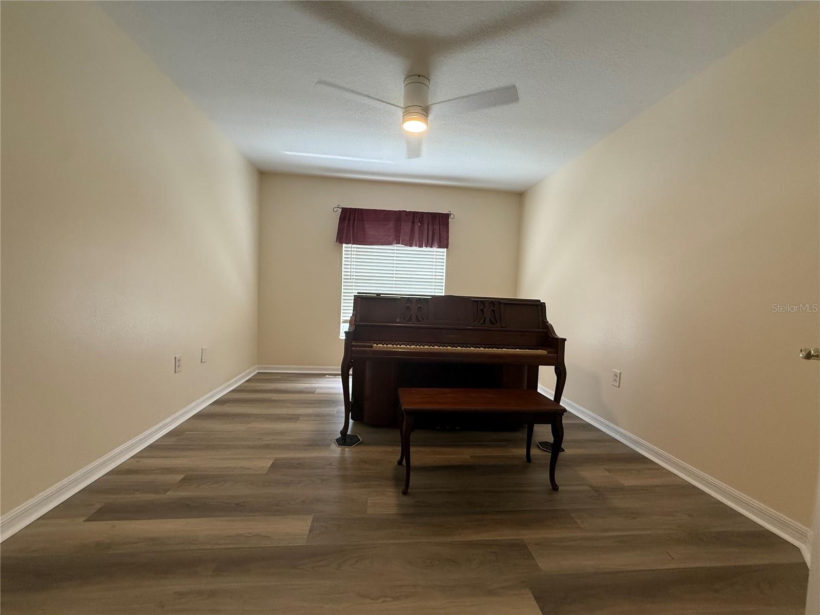 11109 JENKINS CT