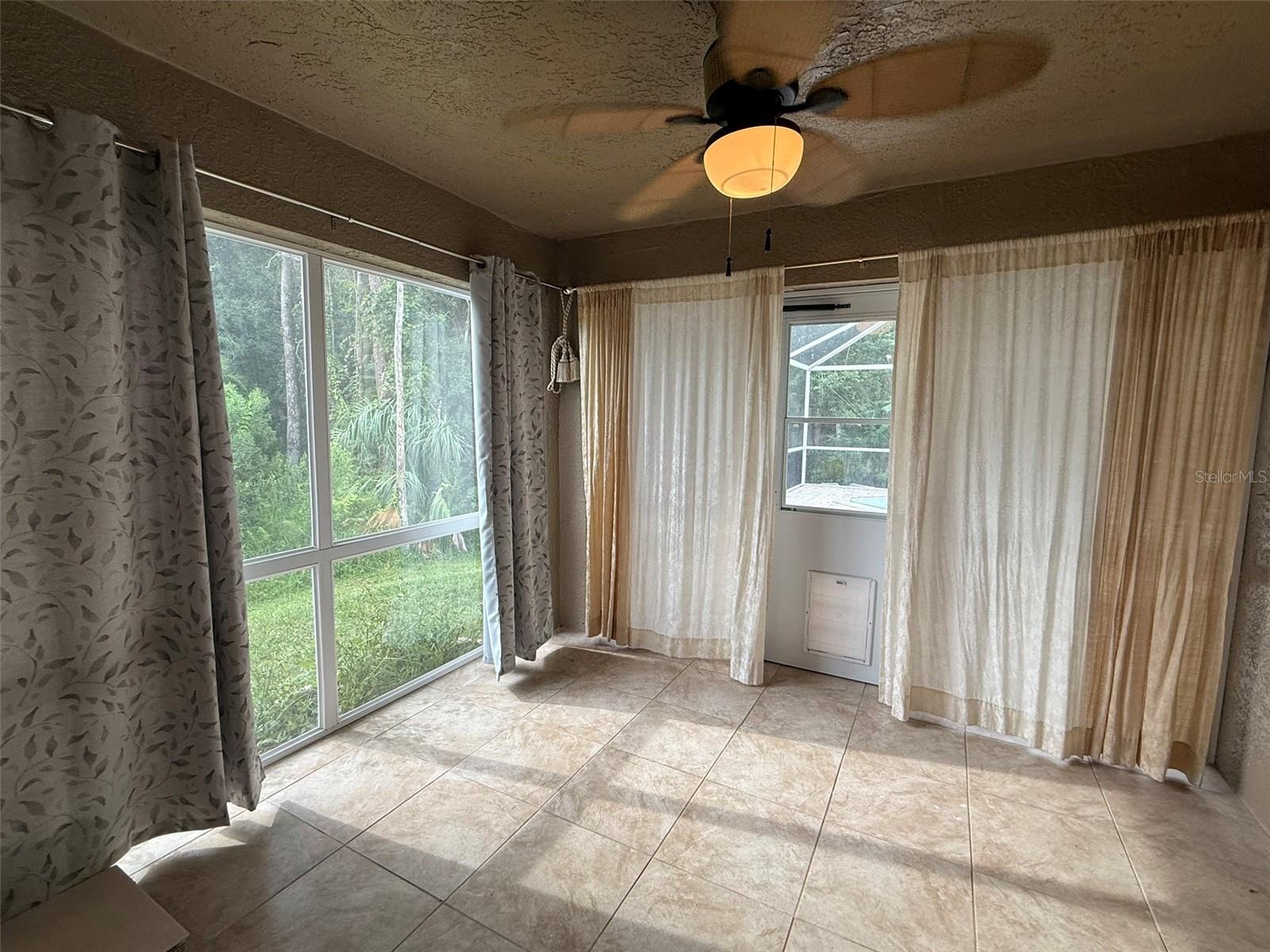 212 ARBOR WOODS CIR