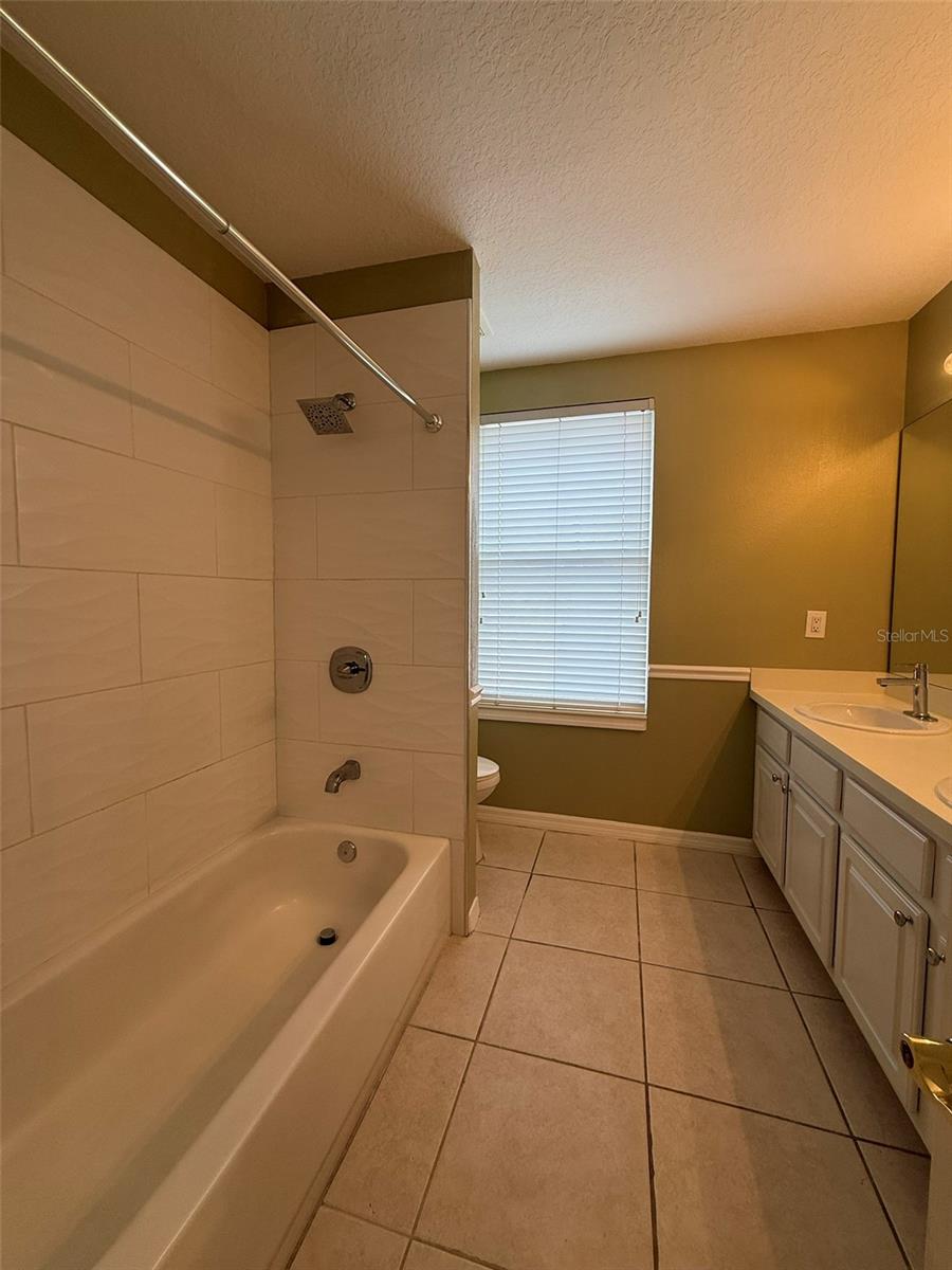 212 ARBOR WOODS CIR
