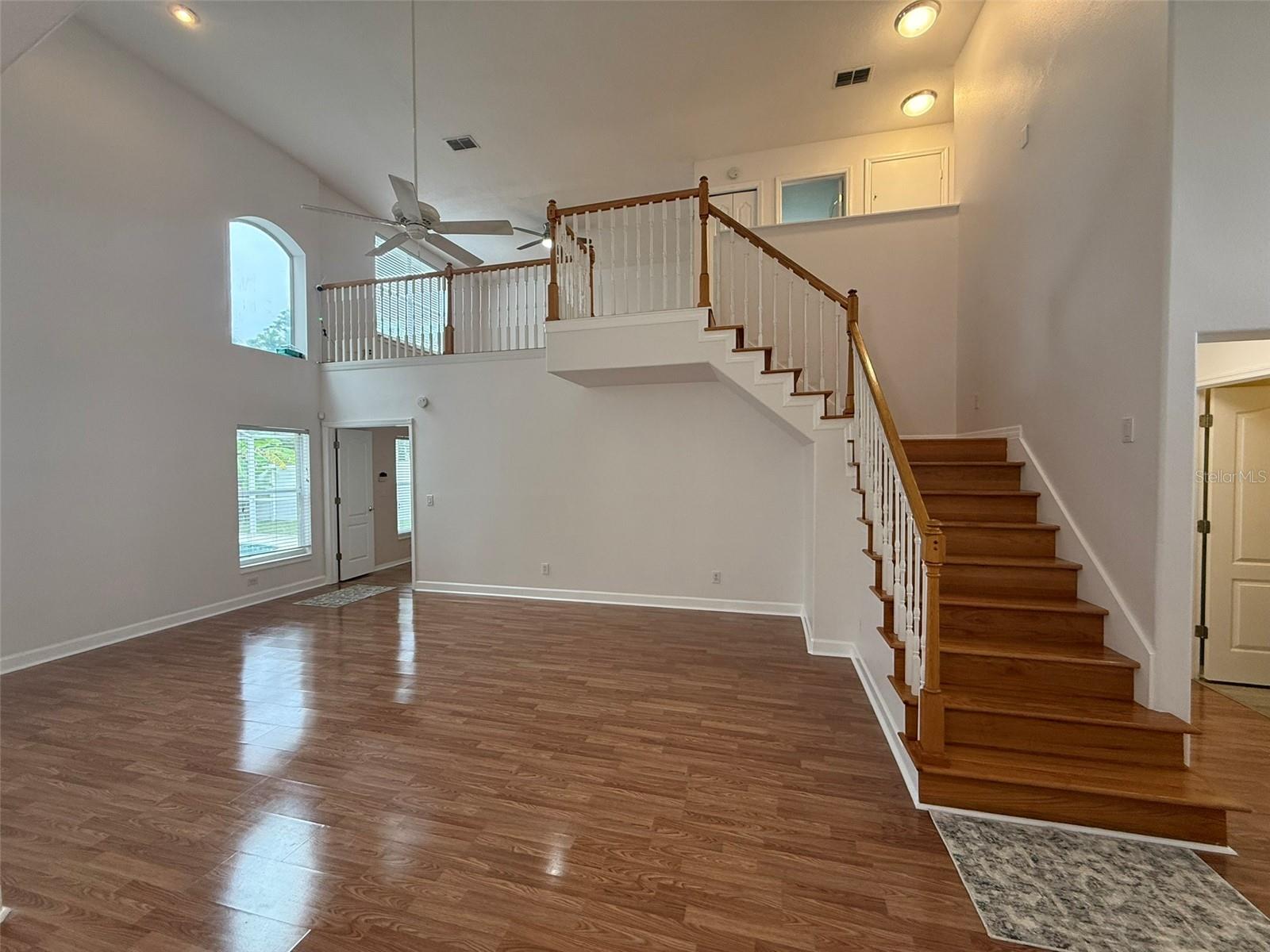 212 ARBOR WOODS CIR
