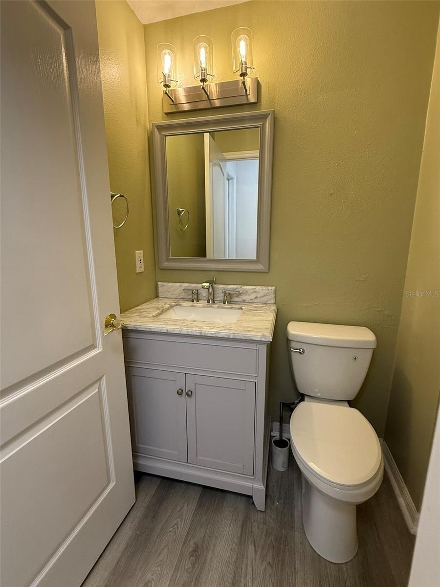 212 ARBOR WOODS CIR