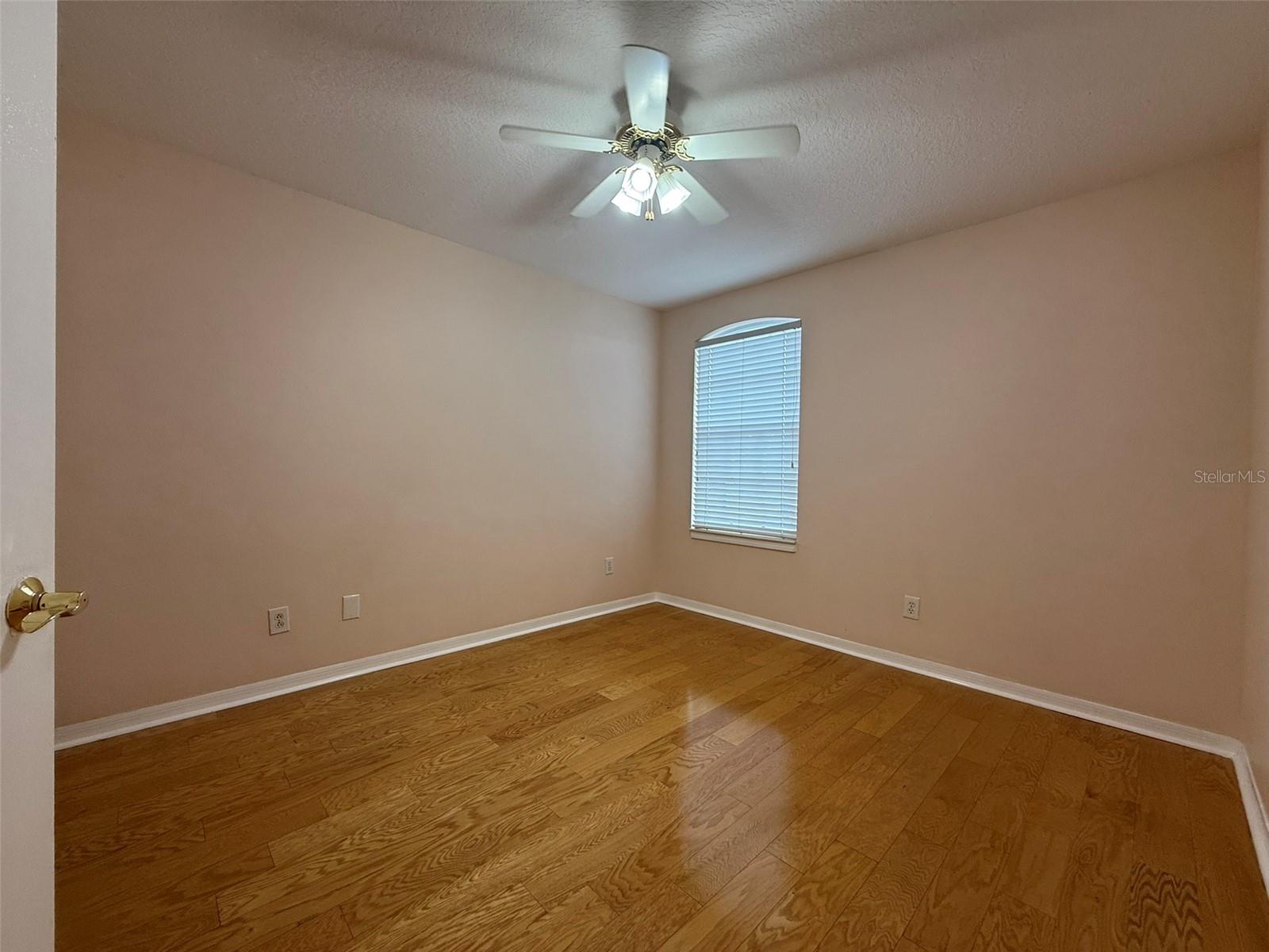 212 ARBOR WOODS CIR