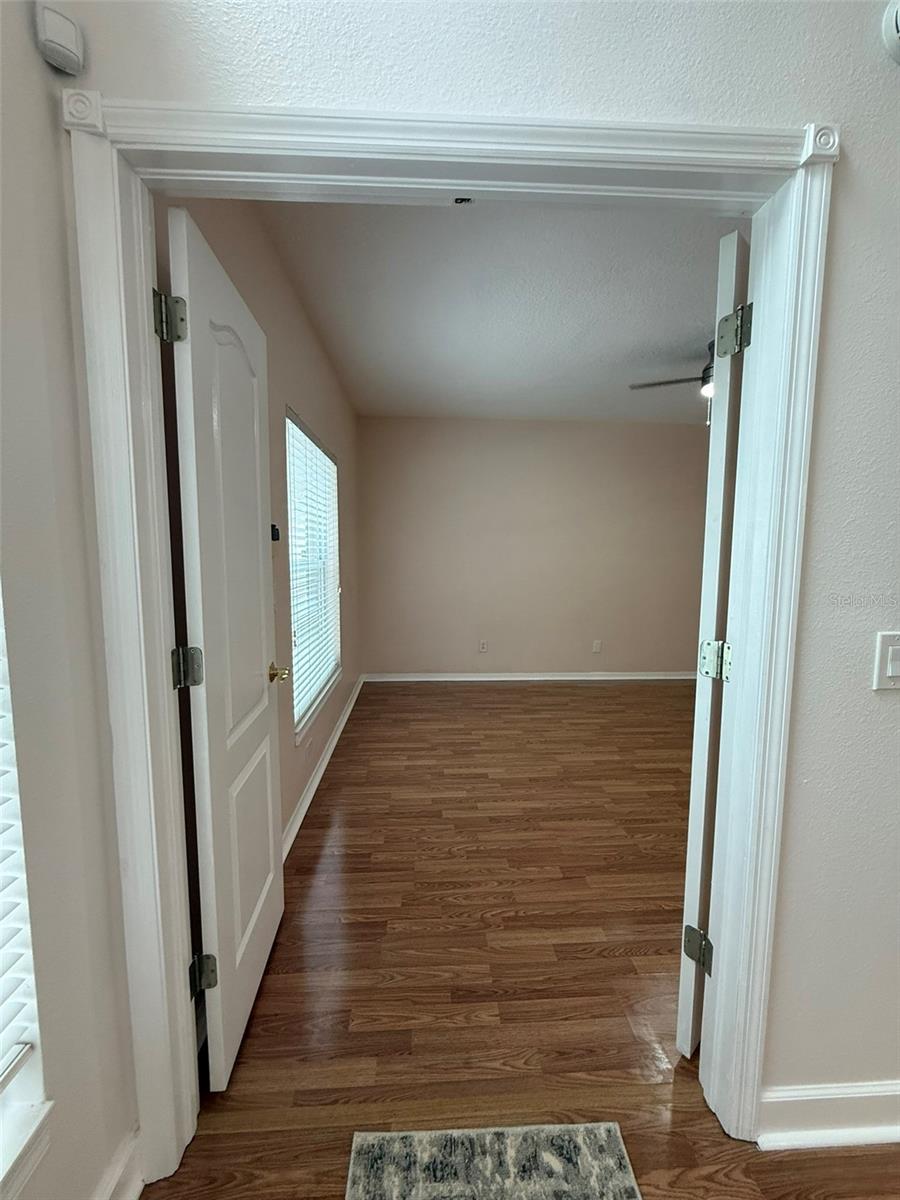 212 ARBOR WOODS CIR