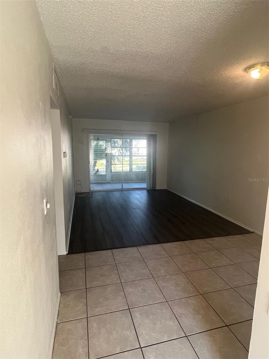 2003 GREENBRIAR BLVD #2