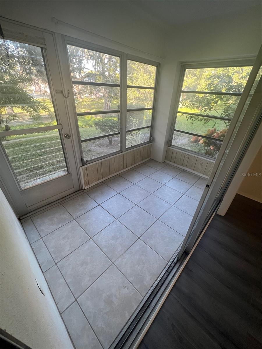 2003 GREENBRIAR BLVD #2