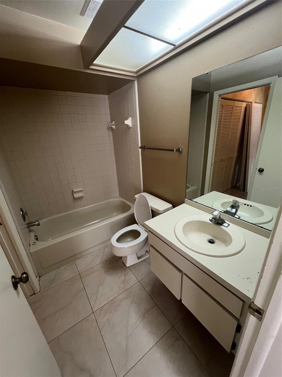 1709 LAKE CYPRESS DR