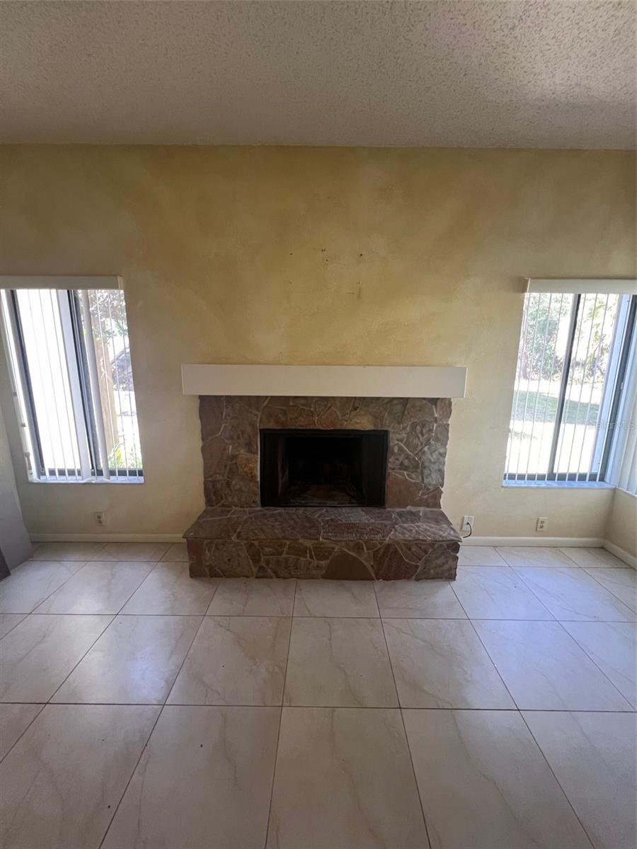 1709 LAKE CYPRESS DR