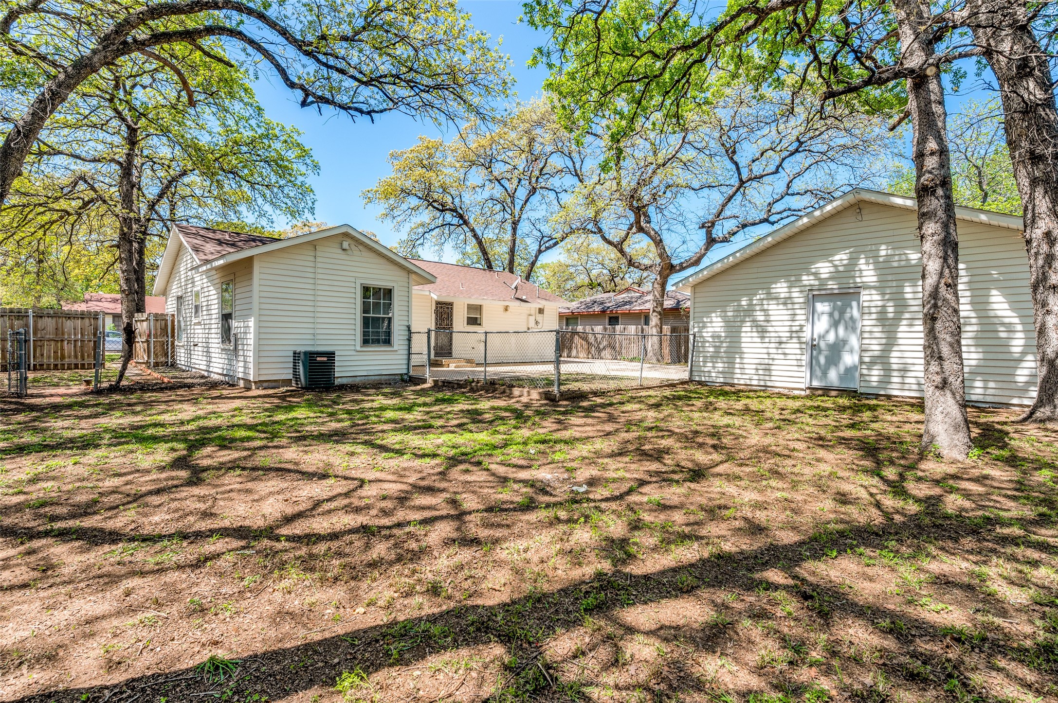 2110 Westchester Drive
