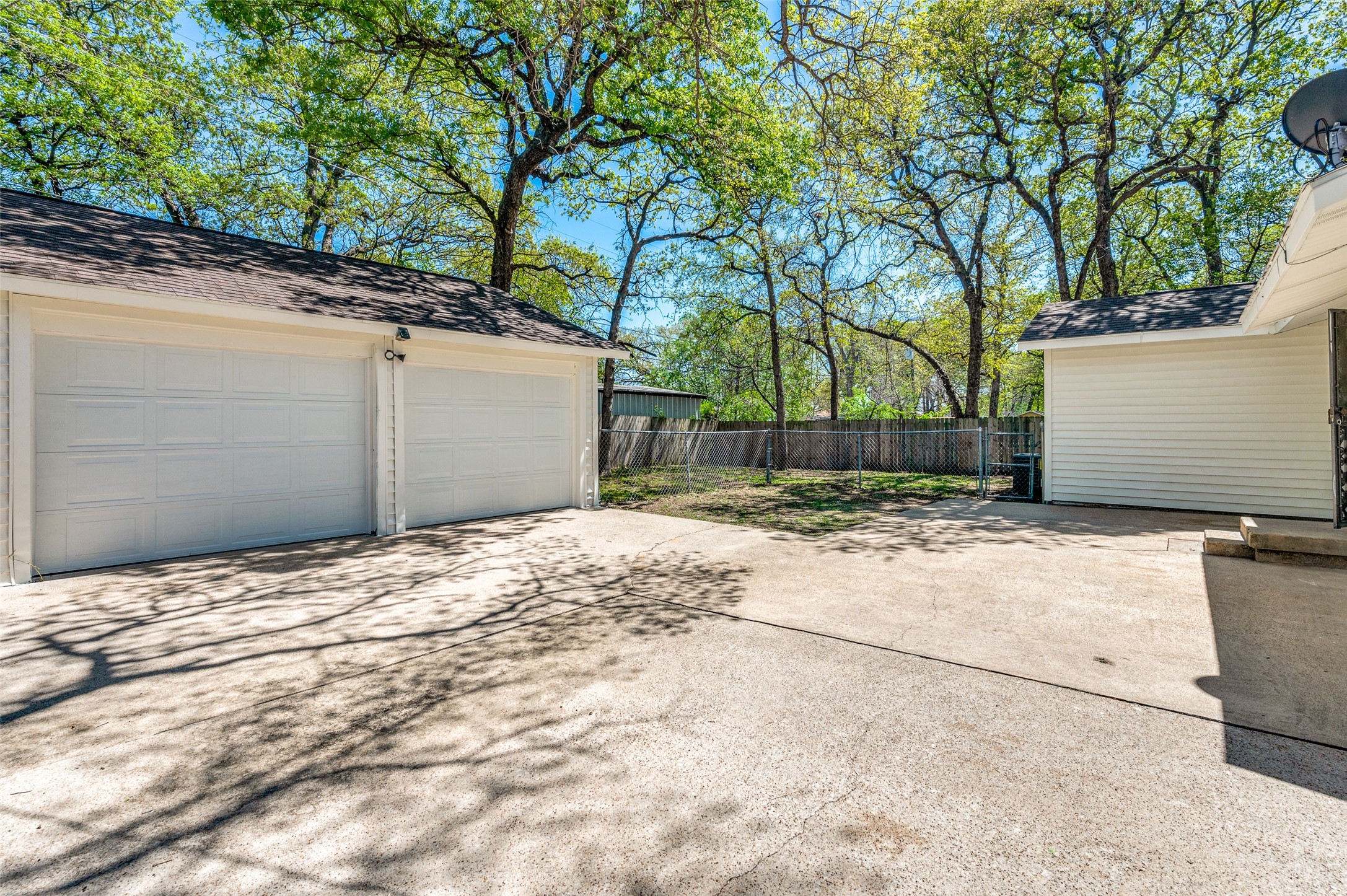 2110 Westchester Drive