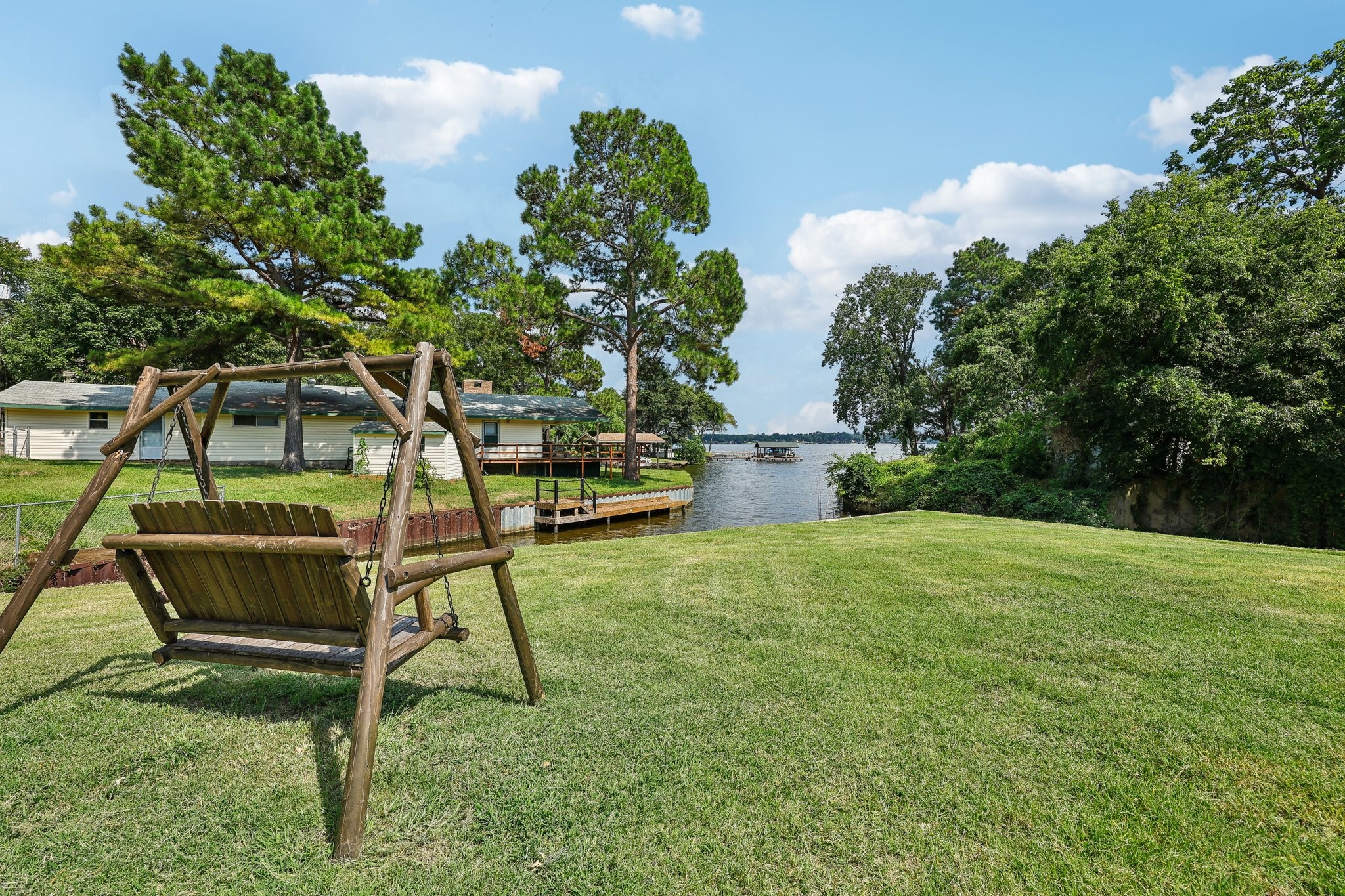 127 Palisade Drive