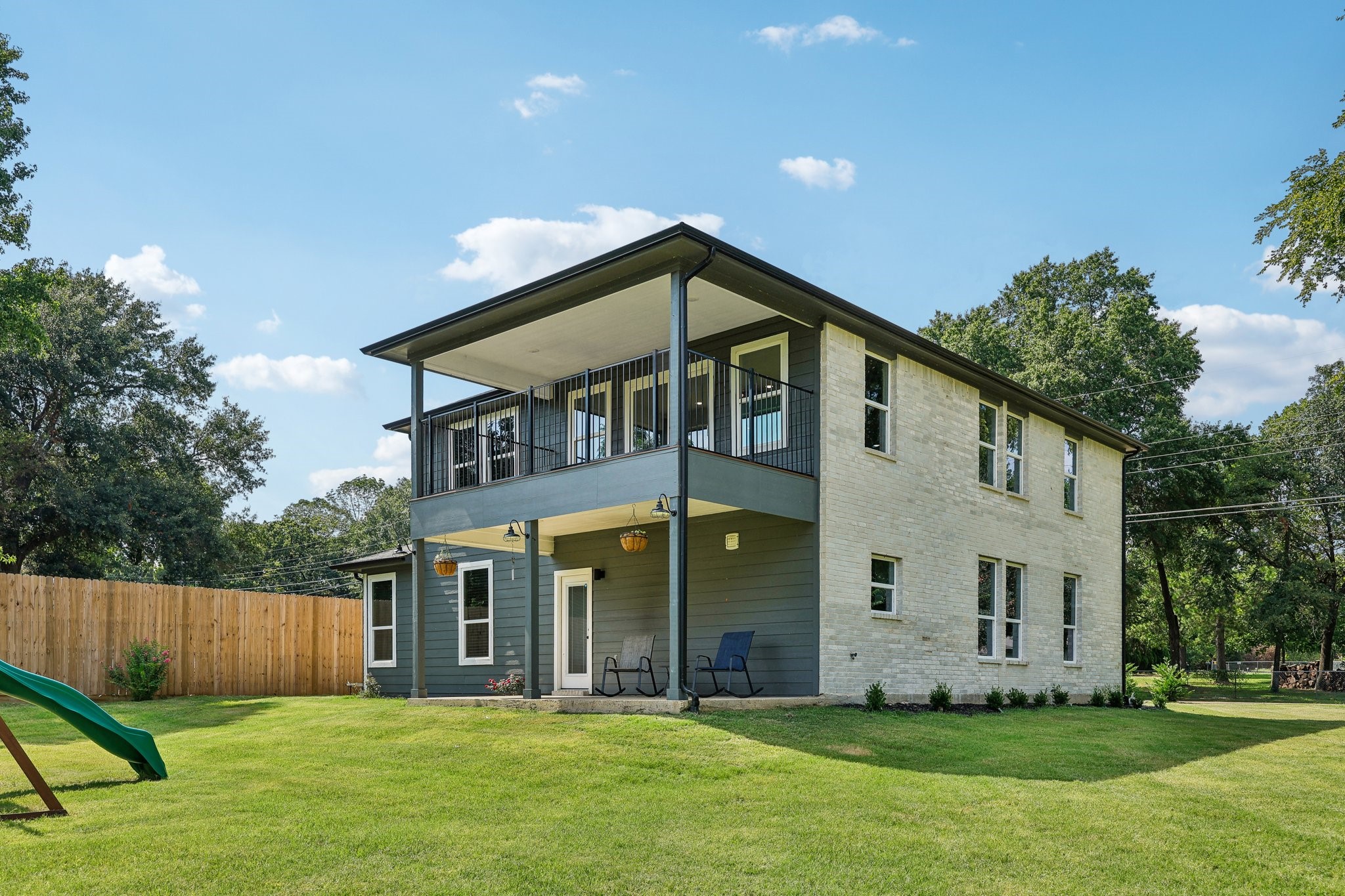 127 Palisade Drive