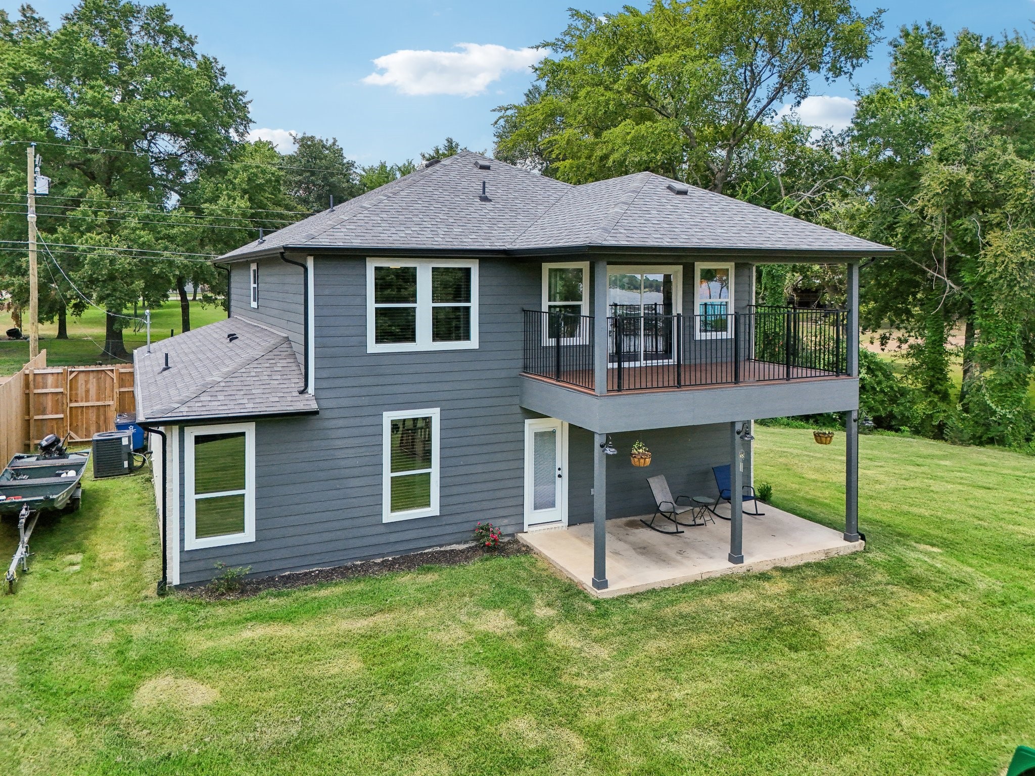 127 Palisade Drive