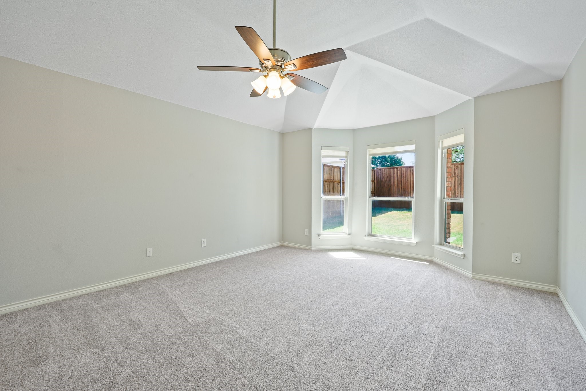 220 Thomas Drive