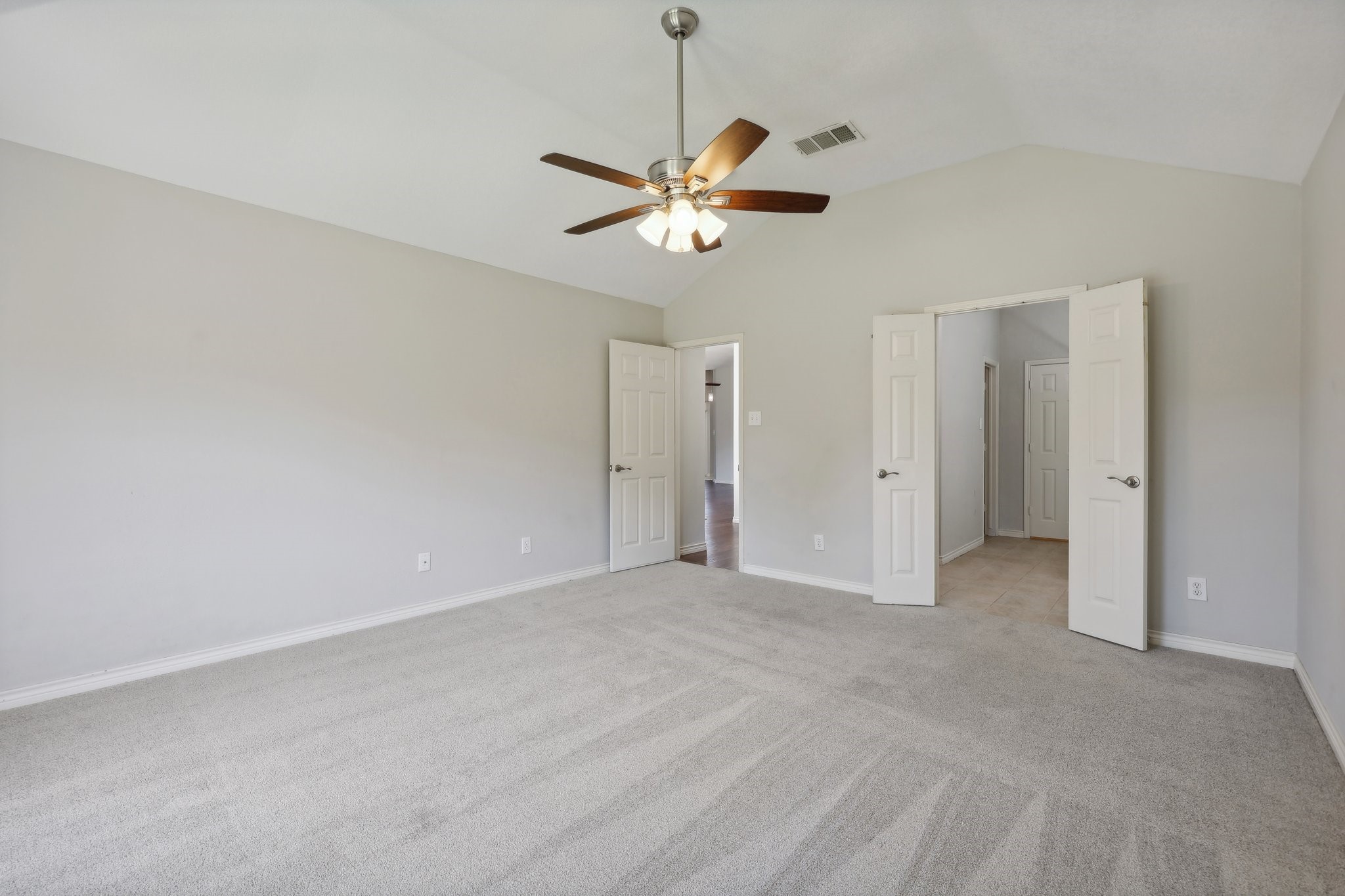 220 Thomas Drive