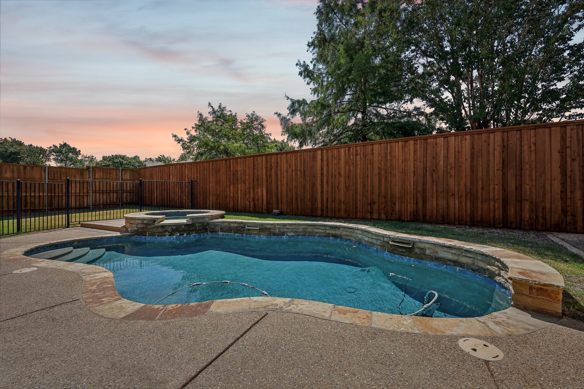 220 Thomas Drive