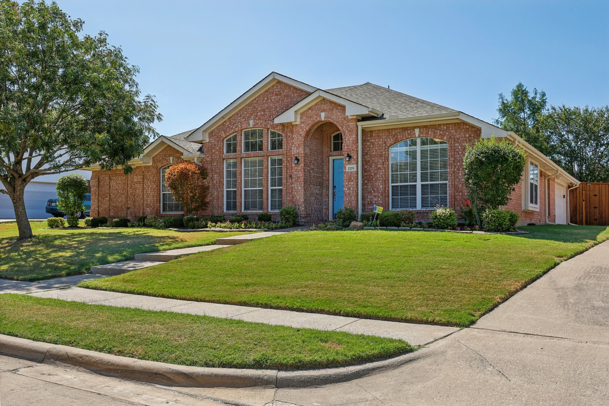 220 Thomas Drive