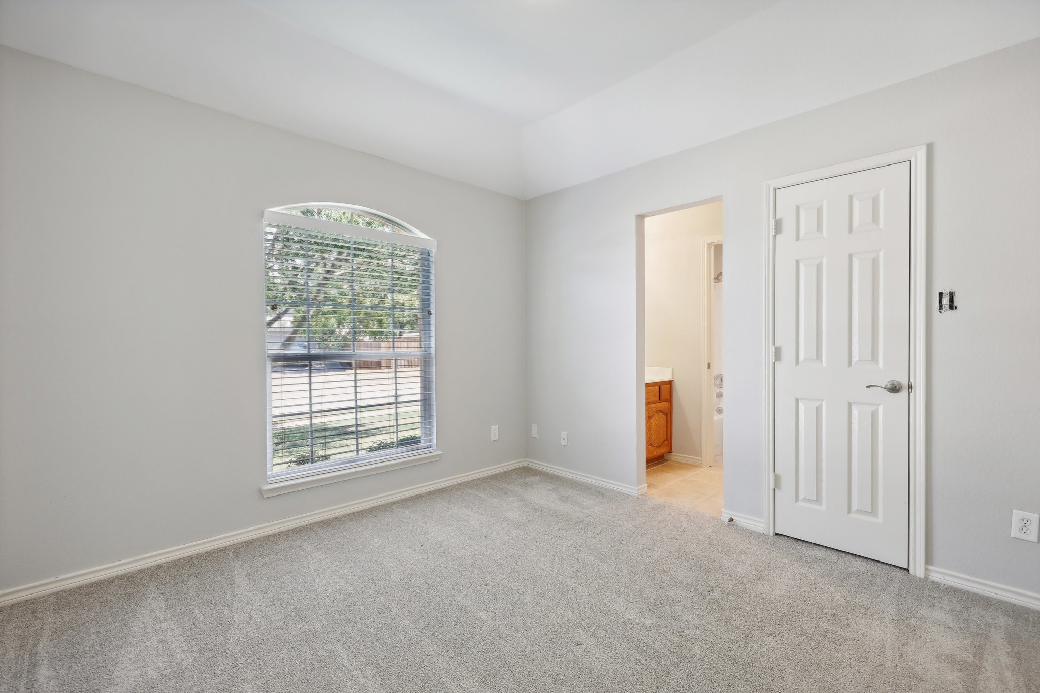 220 Thomas Drive