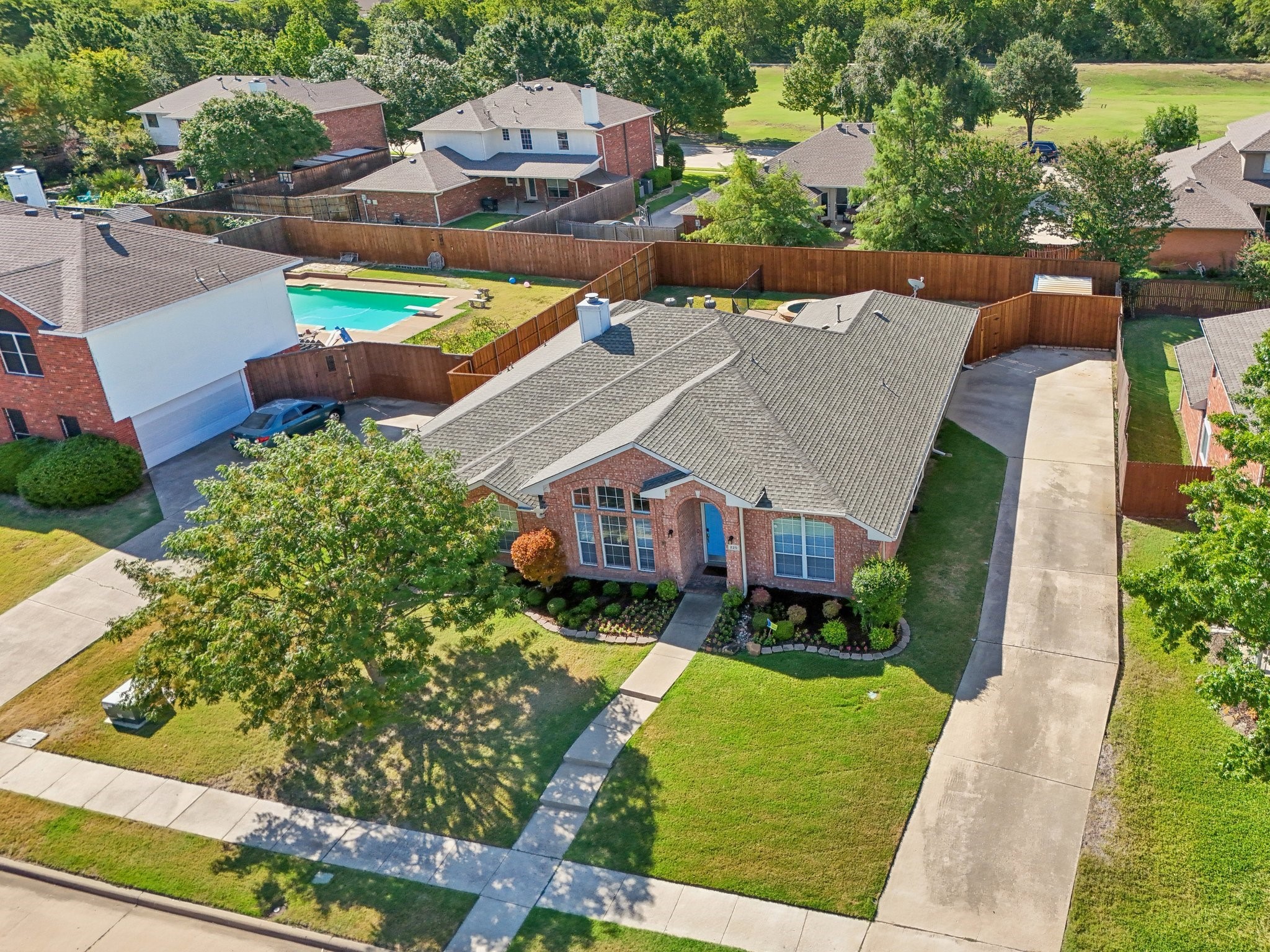 220 Thomas Drive