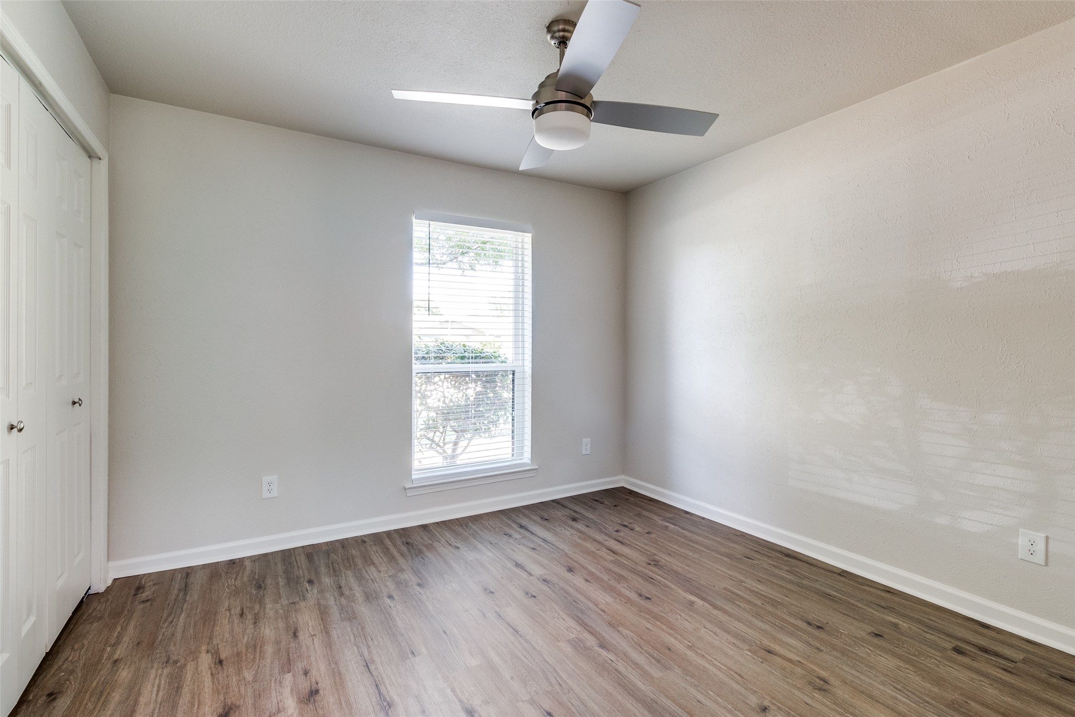 1304 Hillsdale Drive