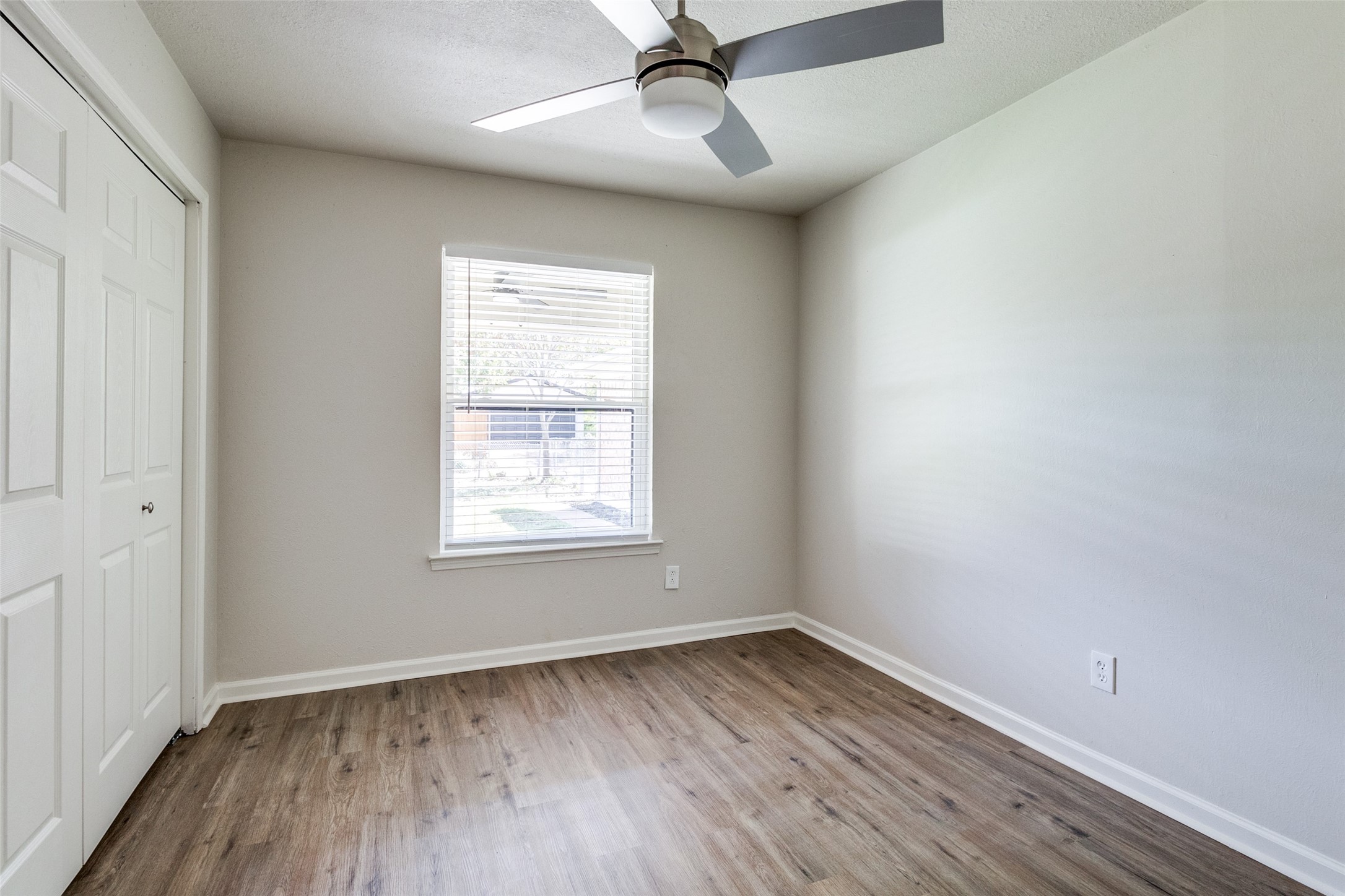 1304 Hillsdale Drive