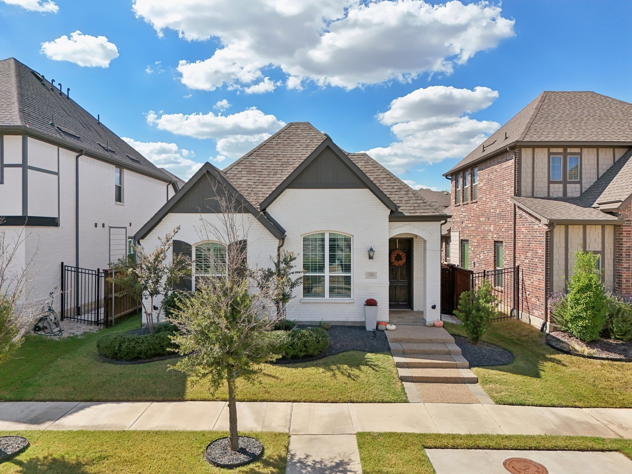 4506 Sapphire Falls Way