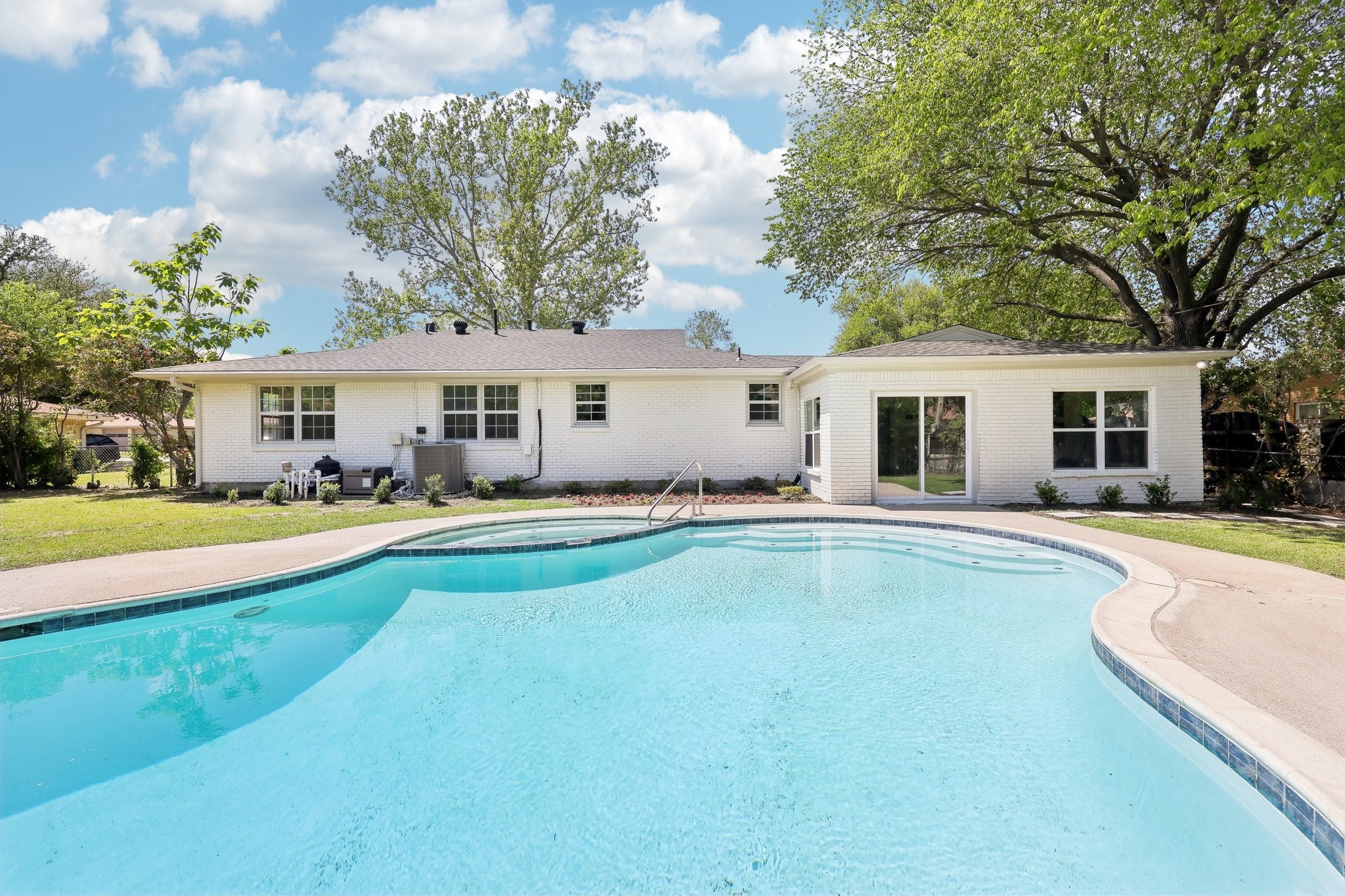 3516 Norton Drive