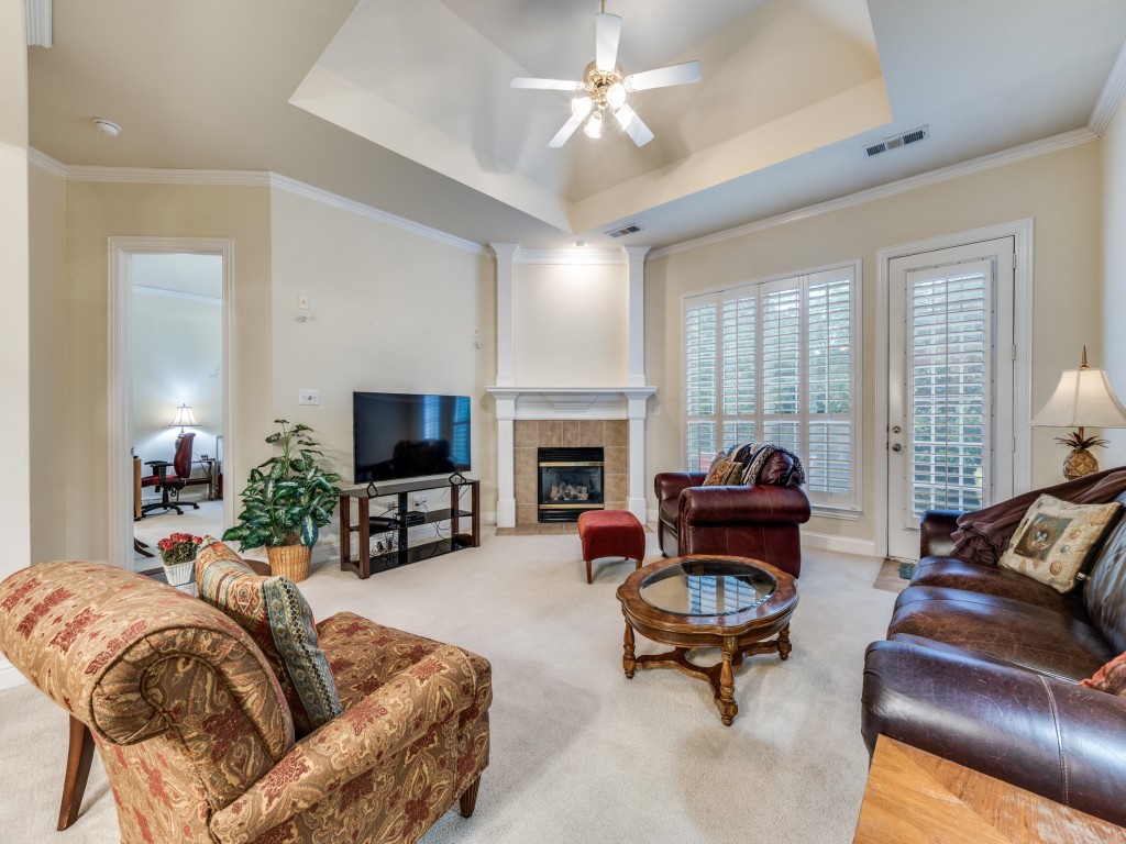 2300 Canyon Creek Drive