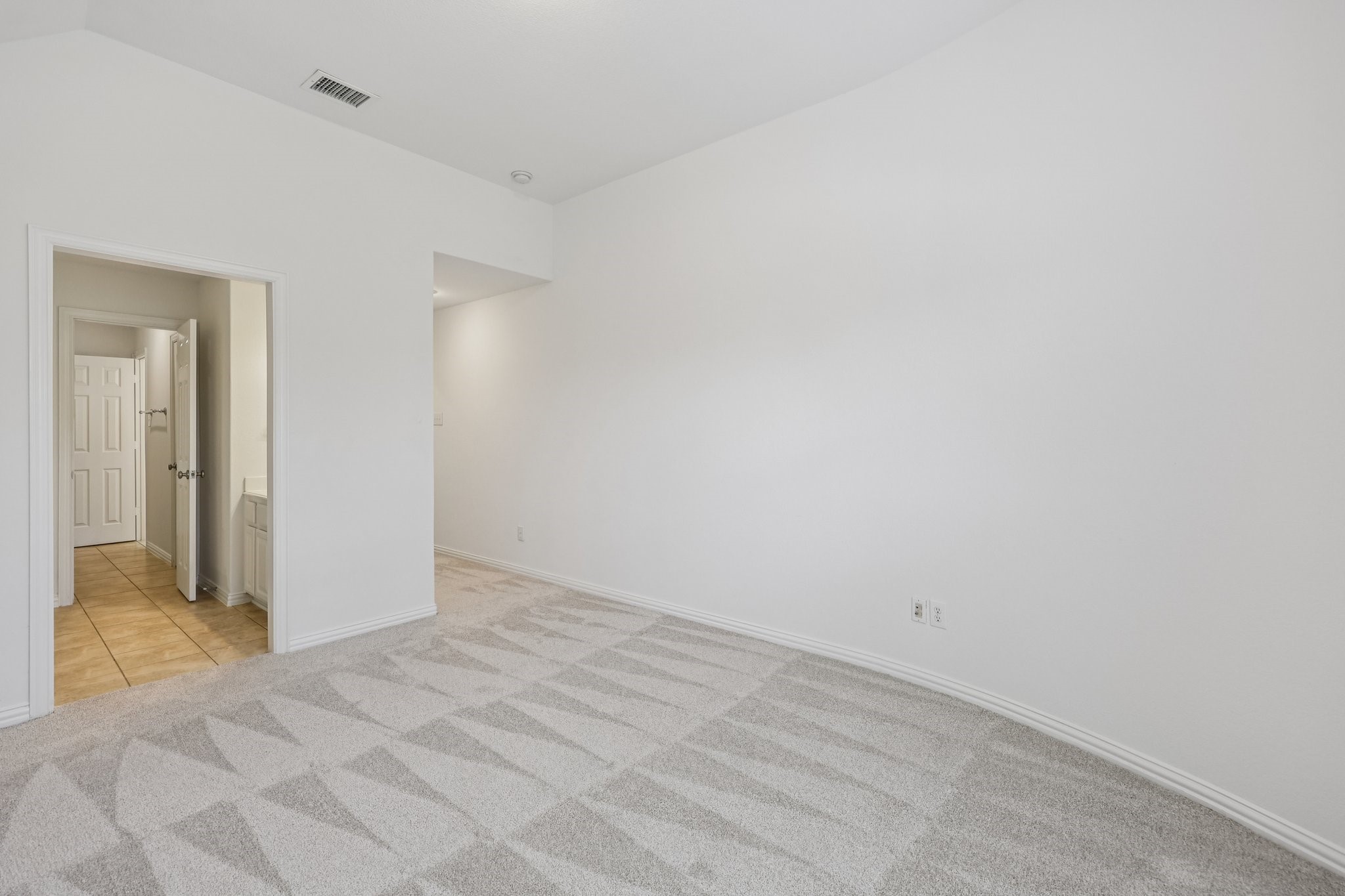 11295 Apple Valley Drive